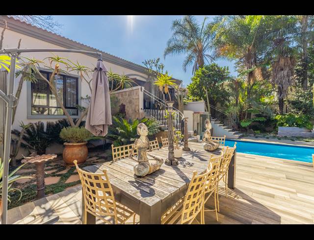 3 BEDROOM HOUSE FOR SALE IN BRYANSTON